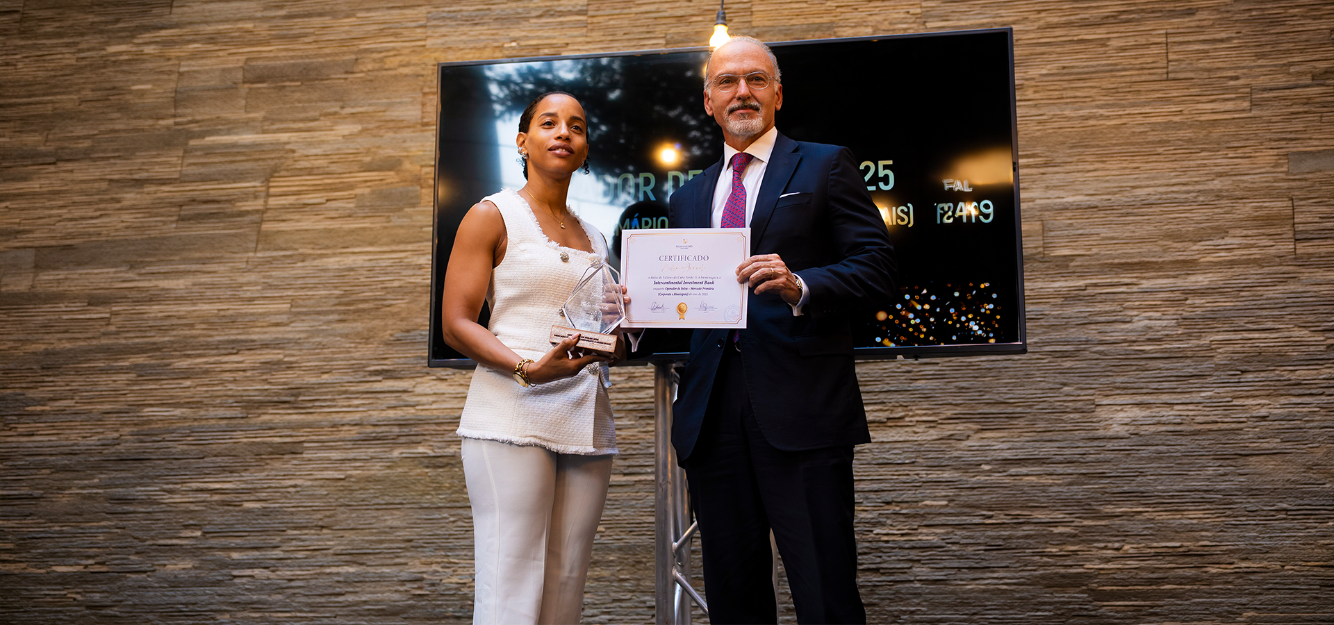iib West Africa Honoured with Exchange Operator Award 2025 by Bolsa de Valores de Cabo Verde (BVC)